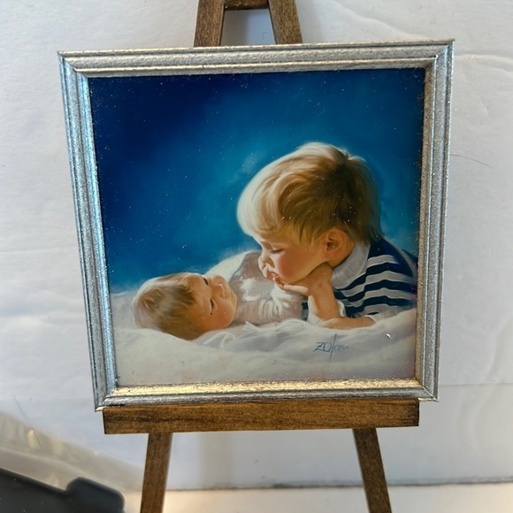 Set of 4 Donald Zolan Mini Collector Plates of Children 1 portrait - Picture 2 of 7